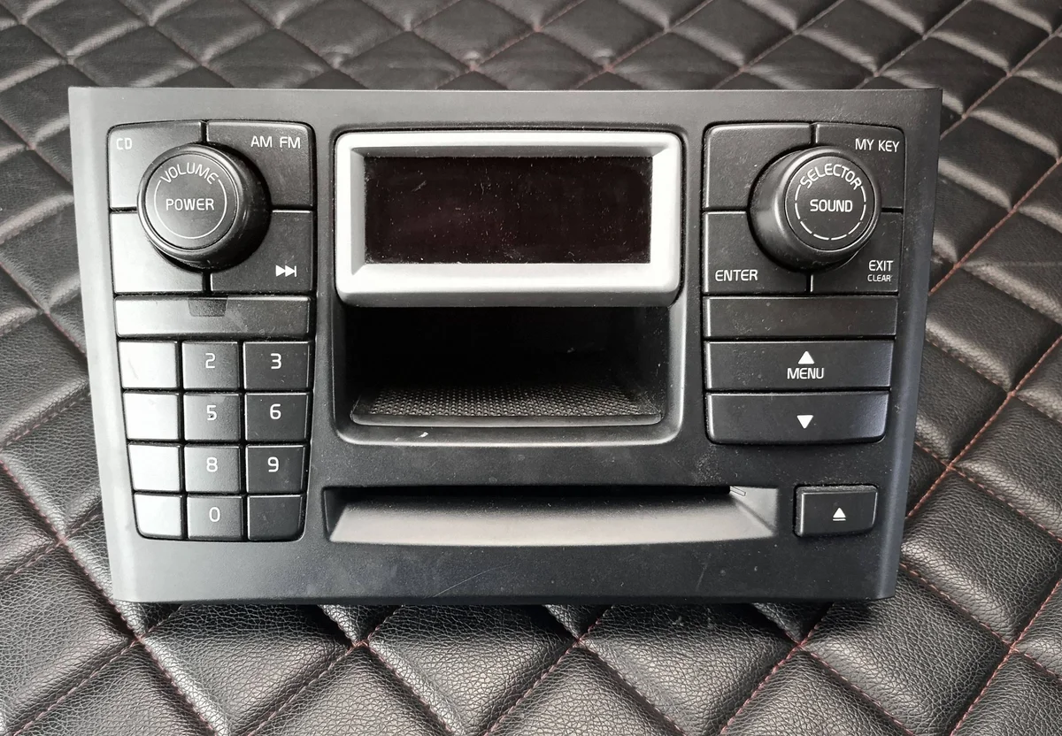 Rádio Volvo XC90 30679179 CMB3698