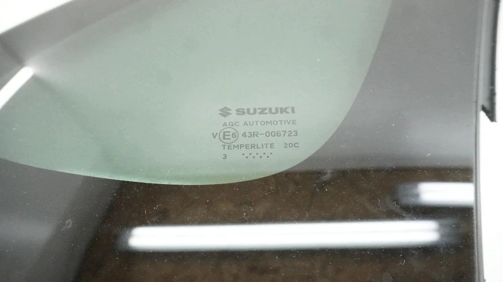 Suzuki SX4 S-Cross Bakruta Höger Bak