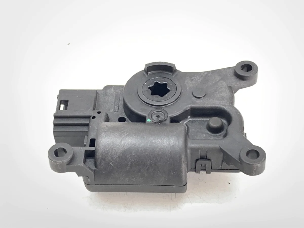 Moteur de chauffage Skoda 5Q0907511AN