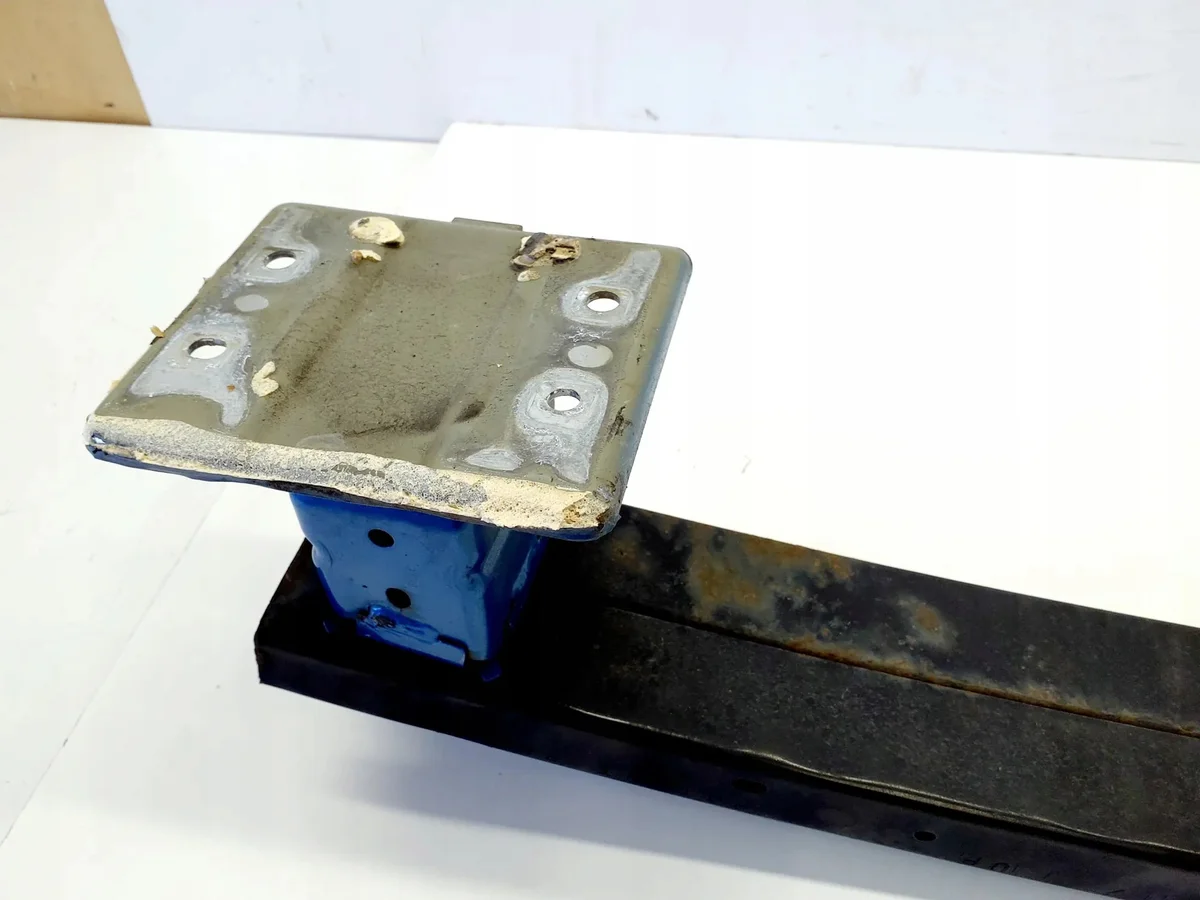 Achterbumper balk Nissan Micra V (K14) image 5
