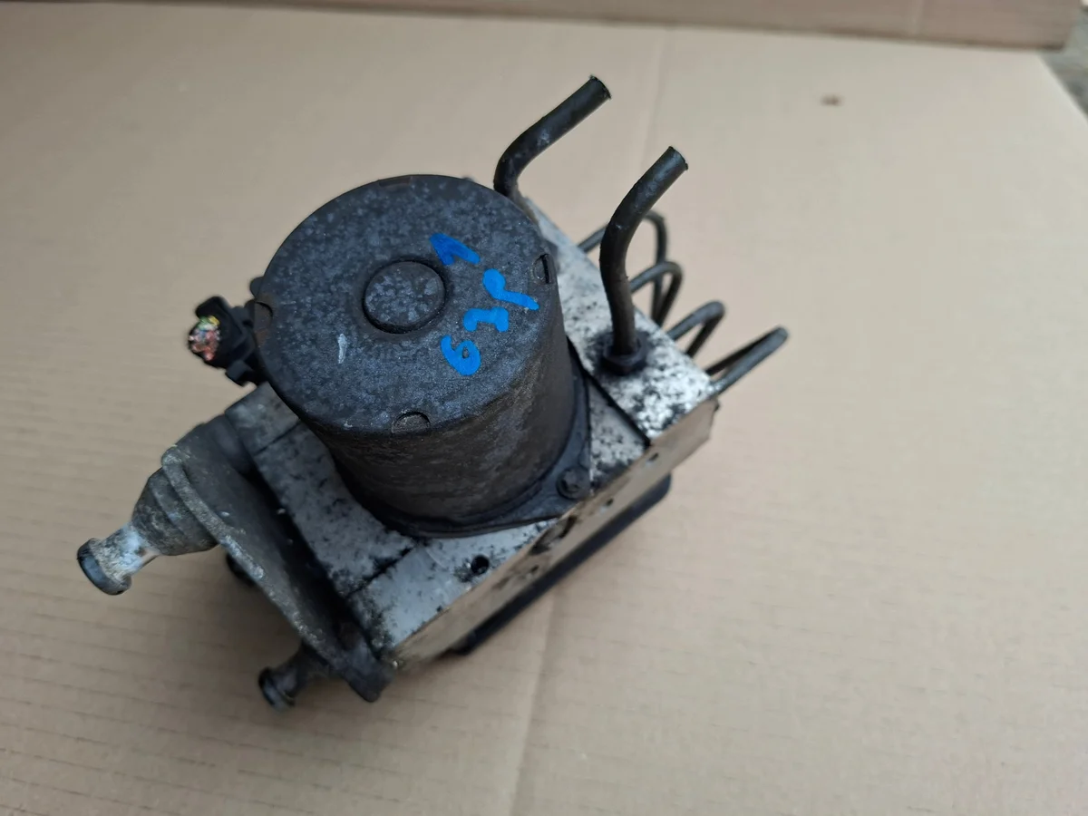 Pompe ABS Mercedes Vito W639 A0014461689
