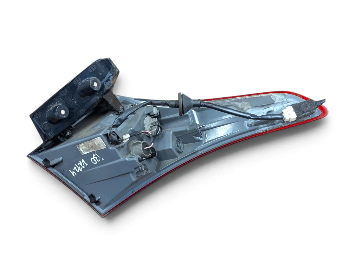 Lanterna Traseira Esquerda Hyundai i30 2 GD image 5