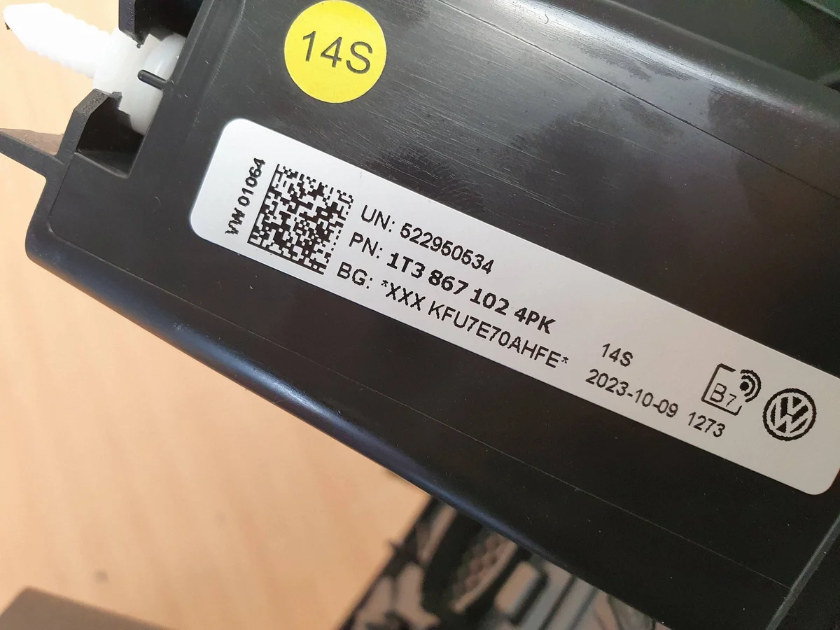 VW ID. Buzz Pillar Trim Right Left 1T3867101 image 10