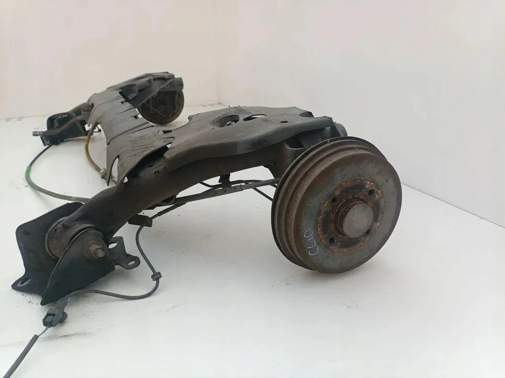 Achteras Renault Clio IV (BH_) 555118520R image 6