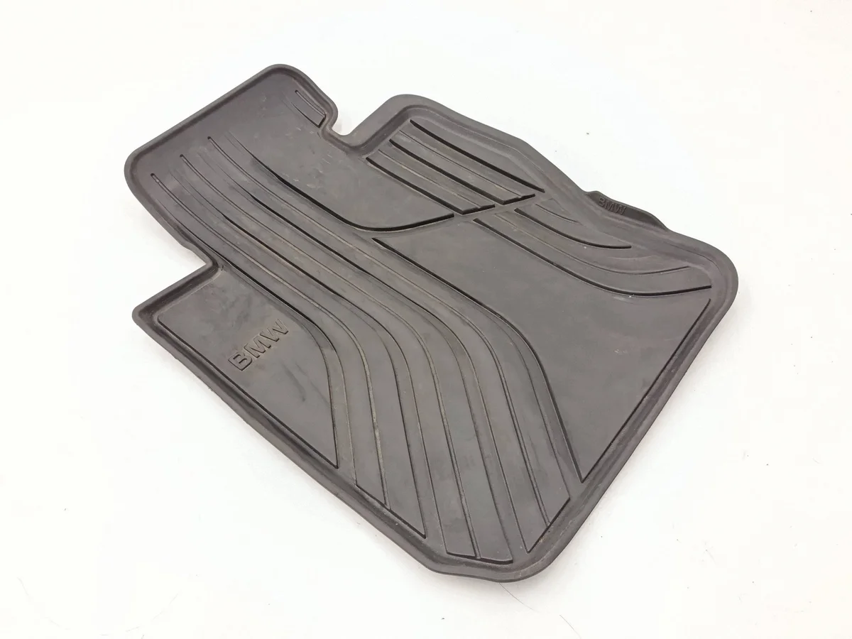 Tappetini BMW 3 F30 F35 F31 OEM 2339809