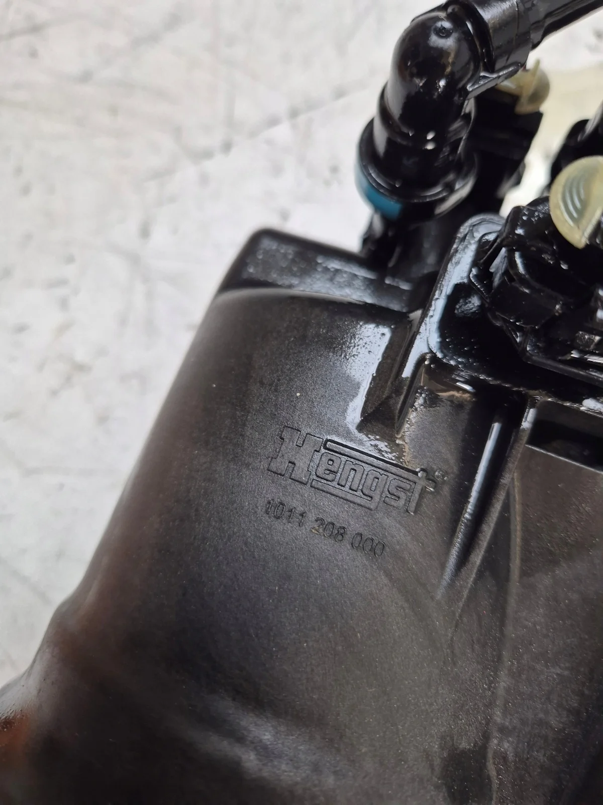 Gehäuse Kraftstofffilter Opel 13244294 image 3