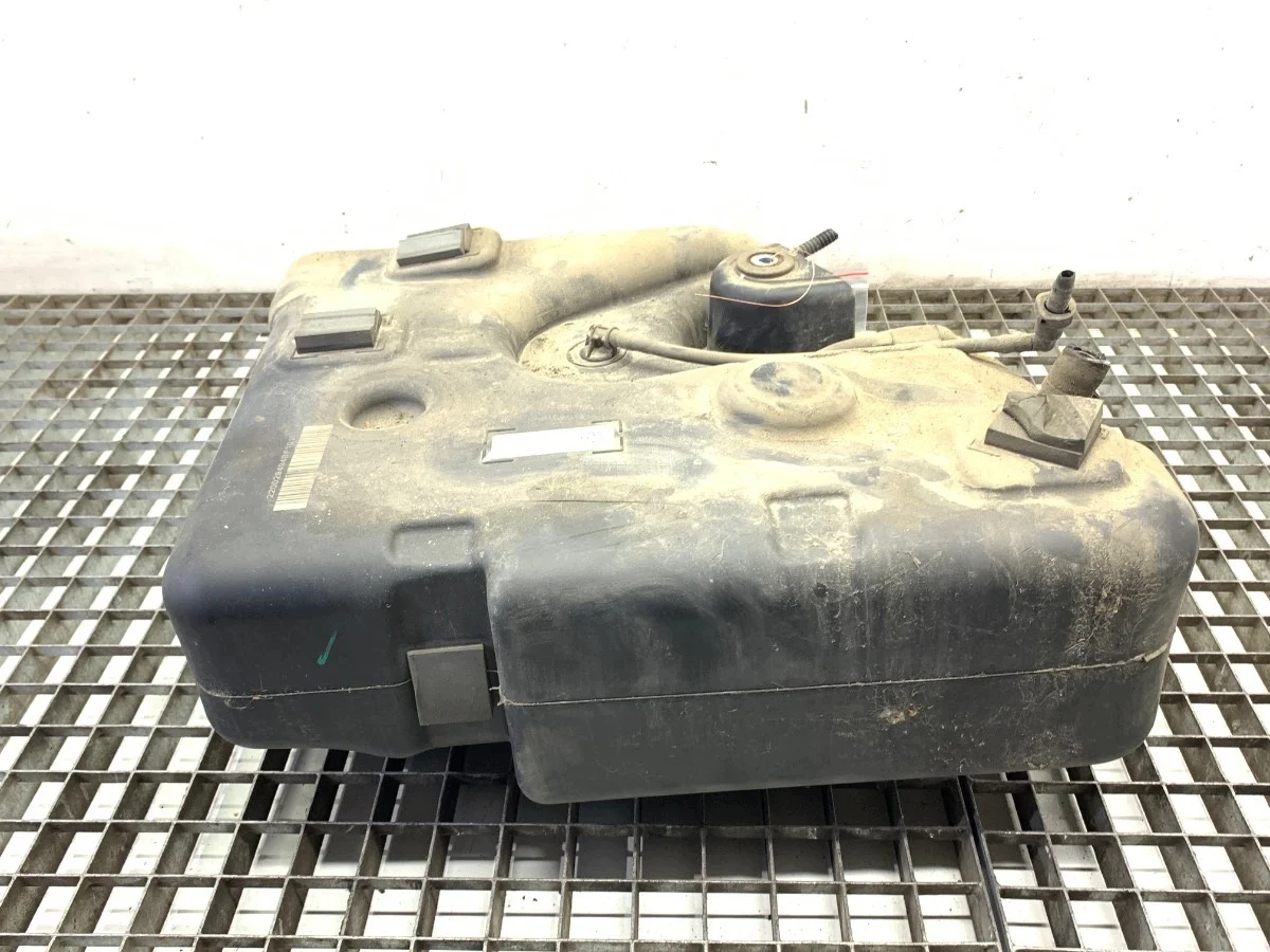 SCR Tank BMW F10 3.0 258KM 09-16 Gebraucht image 3