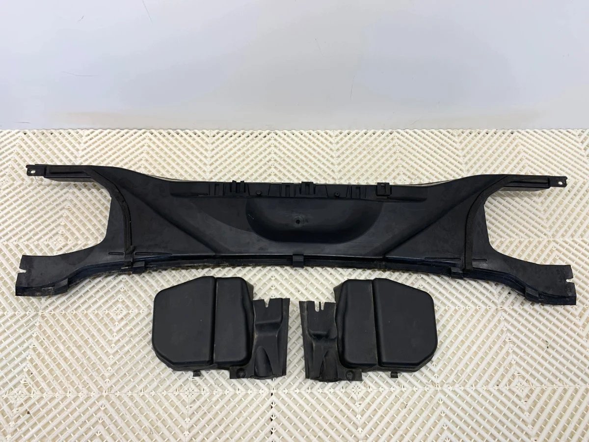 Ondersteuning voorruit BMW E87 Hatchback image 3