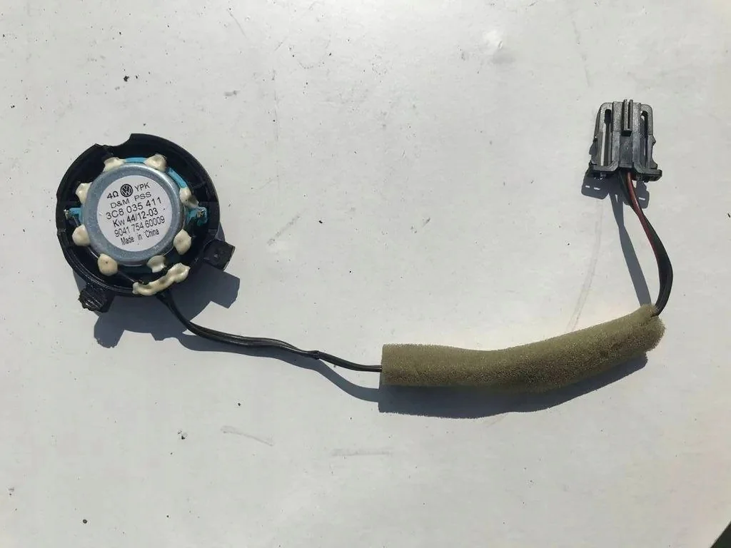 VW Passat B6 Door Speaker 904175460009 Used
