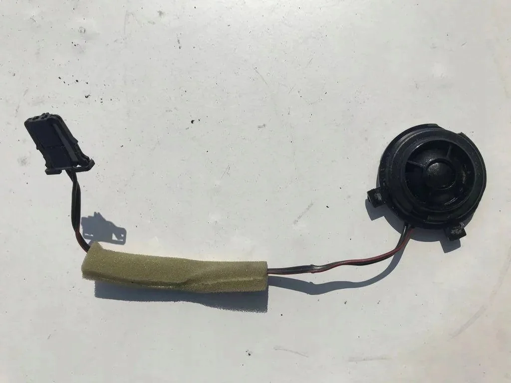 Alto-falante Porta Esquerda Passat B6 Usado