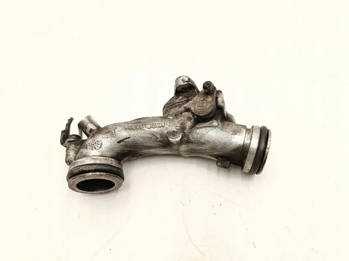 BMW 5 F10 F11 Motorteil vorne 8512391 image 4