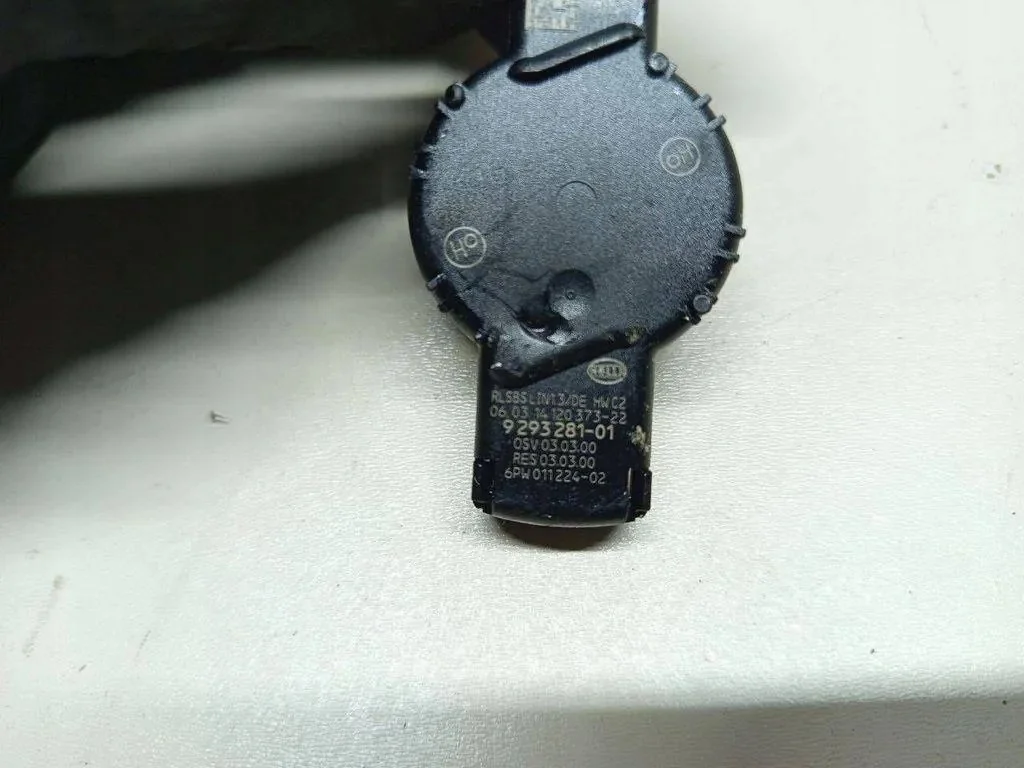 BMW 5 F11 Regensensor 9293281 image 3