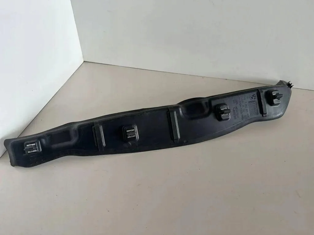 BMW G30 G31 F90 7352221 Guarda-lamas Esquerdo image 3