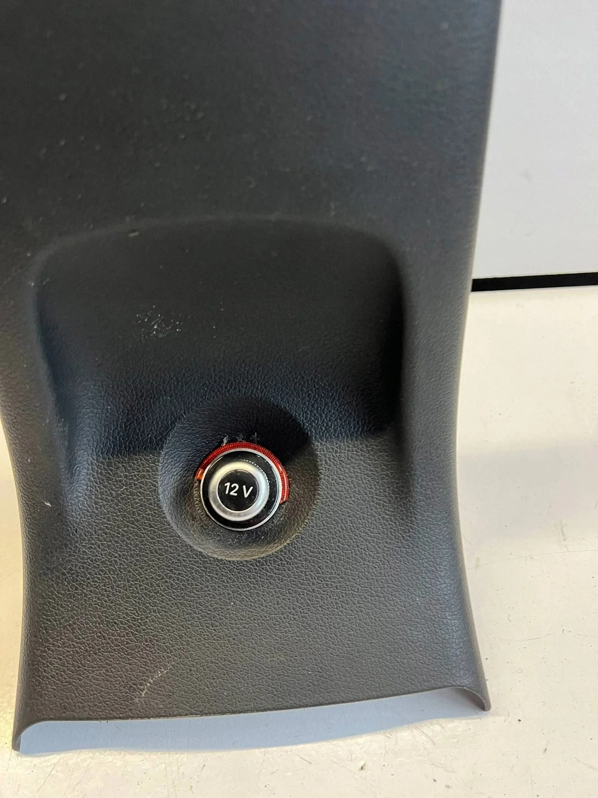 Audi Q3 8U Élément Console 8U0864376A image 3