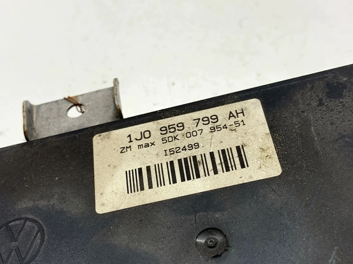 Module confort SEAT Toledo II 1J0959799AH image 3