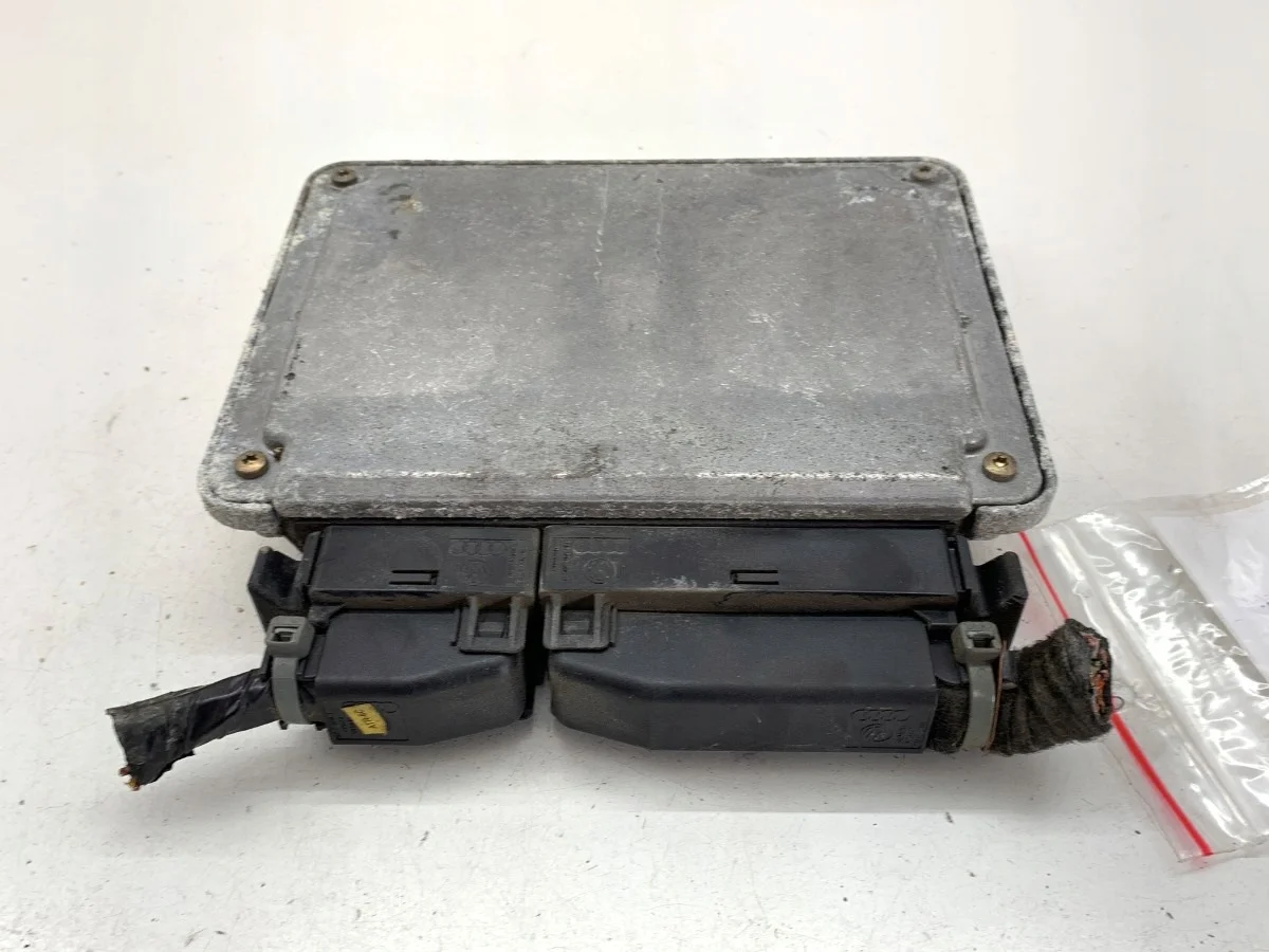 Engine Control Unit SEAT Toledo II 2.3 150HP