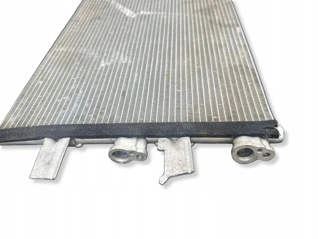 Condenseur clim MINI COUNTRYMAN F60 22828110 image 3