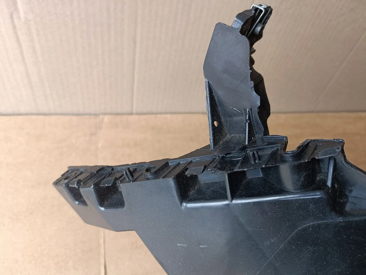 Support phare droit Mercedes ML W166 A1666200291 image 3