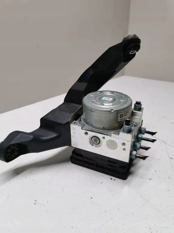 ABS-pump BMW X1 F48 2.0D 2018 image 4