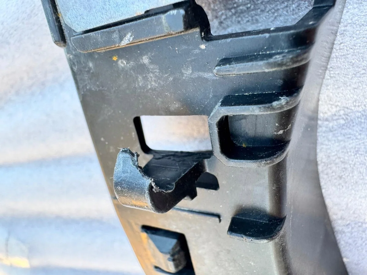 Peugeot 3008 III 23-26 Stoßfängerhalter Rechts Vorne image 3