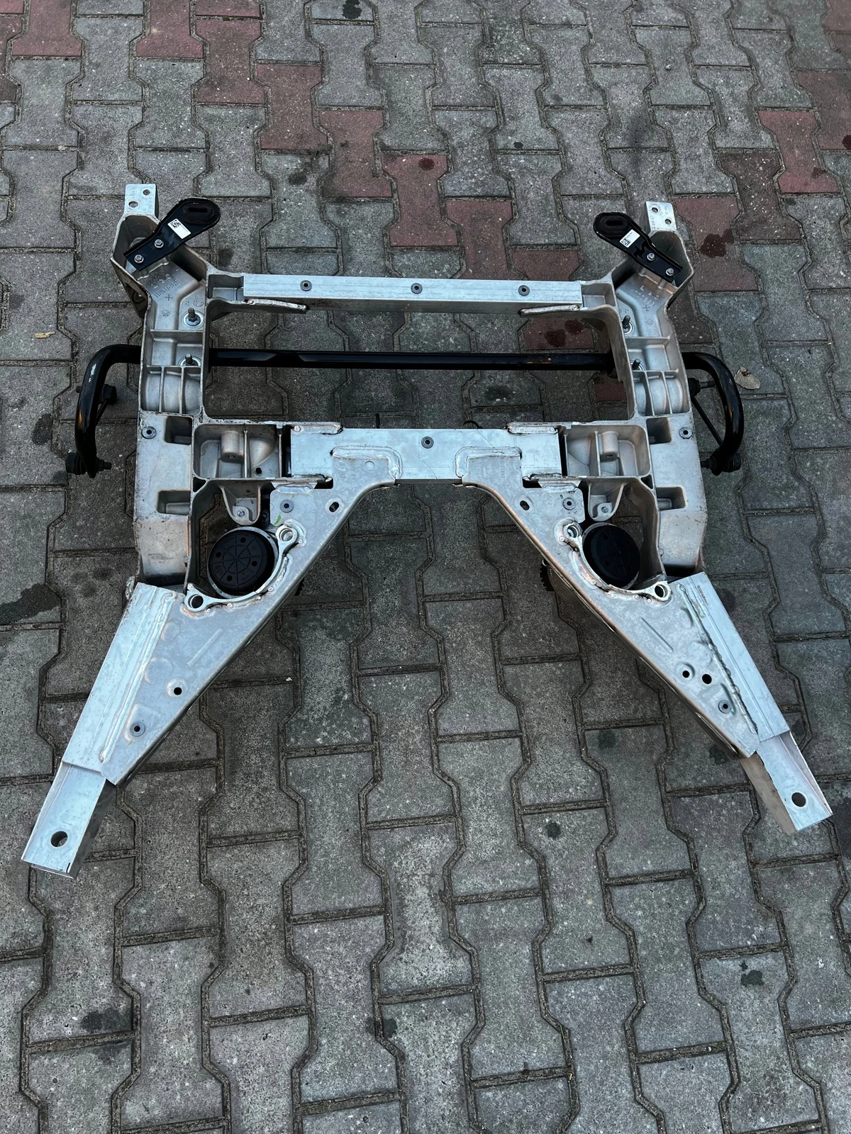 Alfa Romeo Giulia Engine Cradle Used image 8