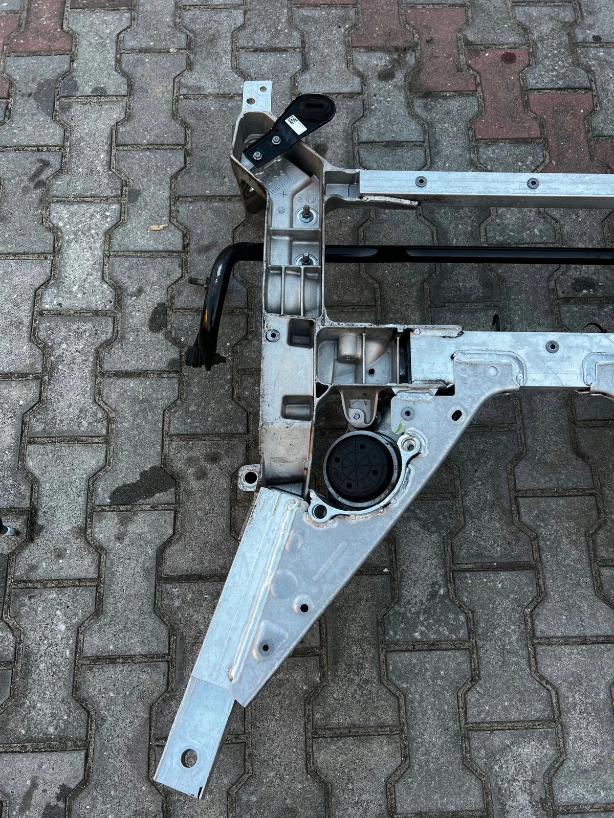 Alfa Romeo Giulia Engine Cradle Used image 9