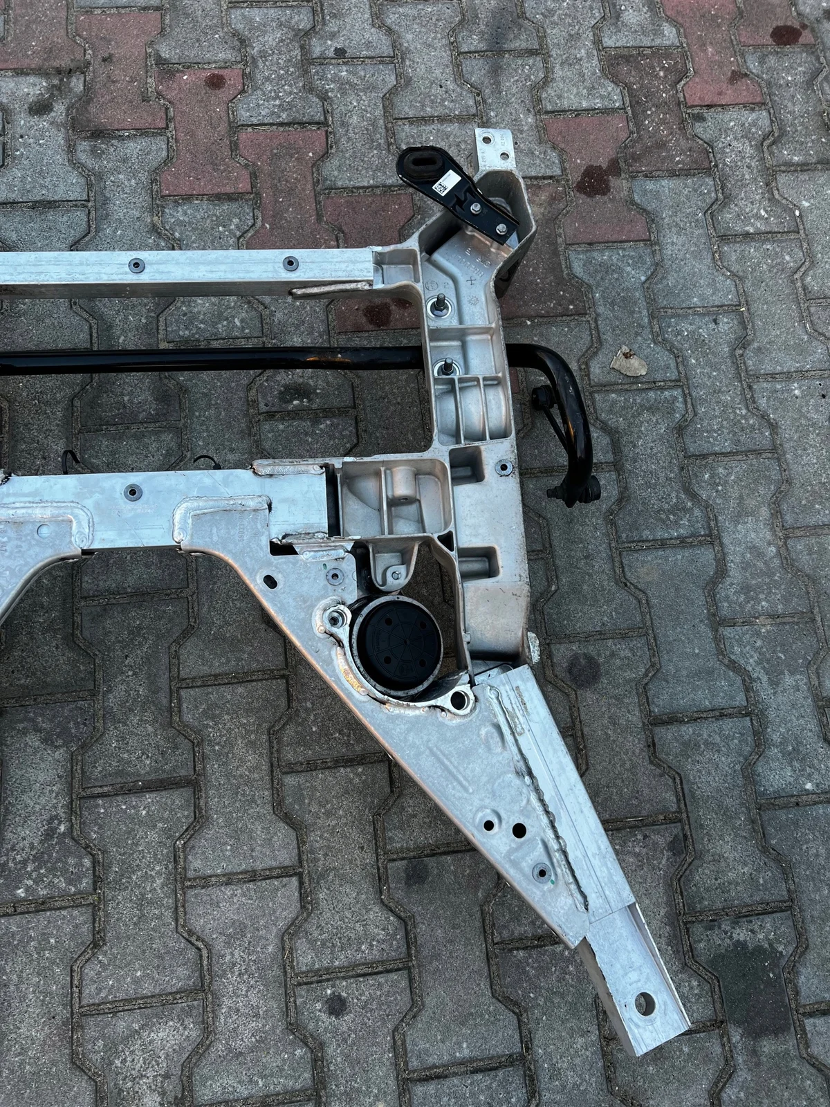 Alfa Romeo Giulia Engine Cradle Used image 10