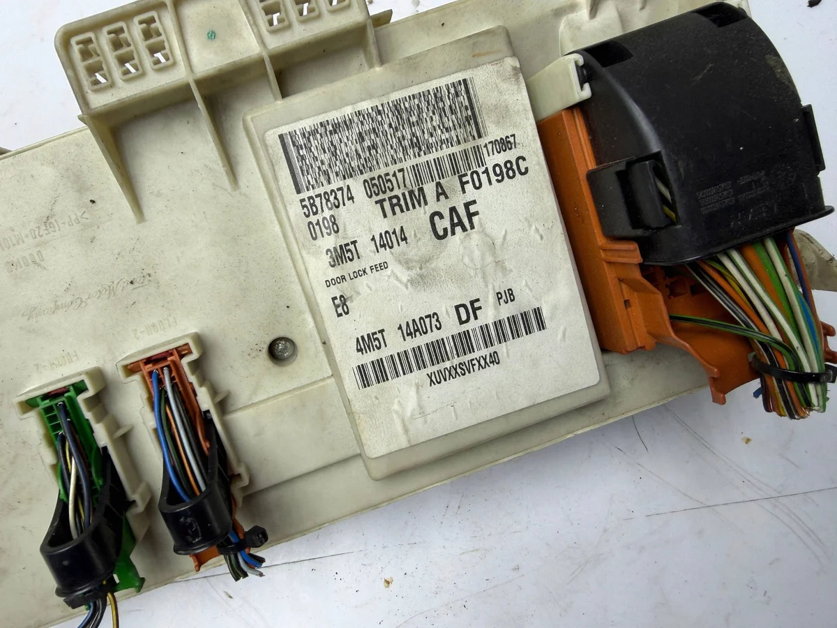 Sulakeboksi BSI Ford Focus C-Max 4M5T-14A073-DF