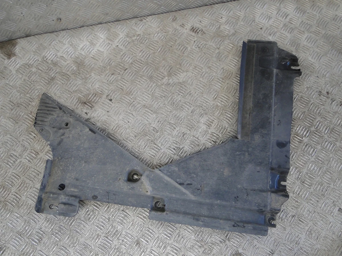 Cache sous-châssis gauche Audi A5 8W8 image 3