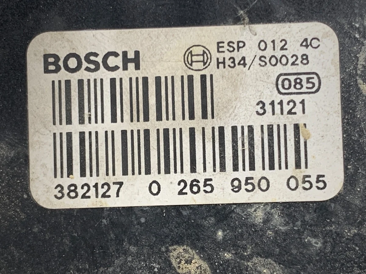 Bomba ABS VW Passat B5 FL 1.9 101KM Usada image 5