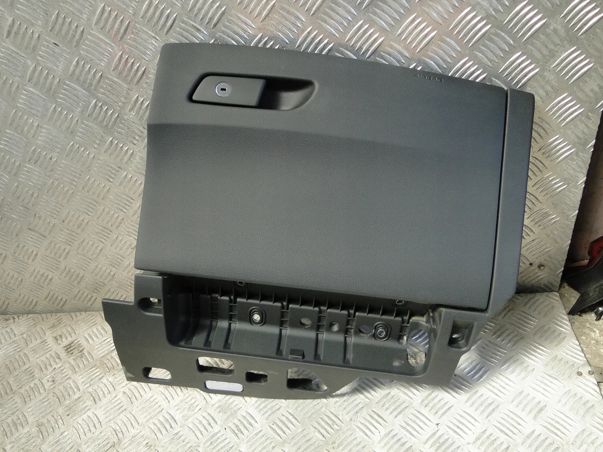 Vano portaoggetti Audi A5 8W6 2018 8W1880302