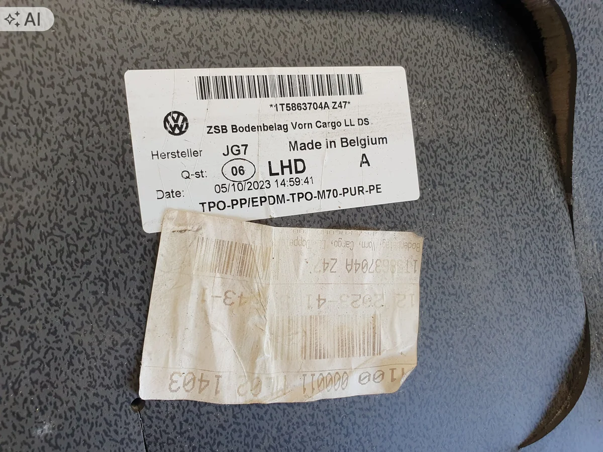VW ID. Buzz Cargo Teppich 1T5863704A gebraucht image 5