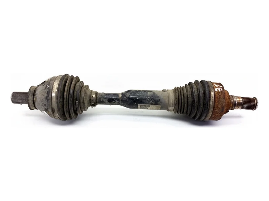 Volvo XC60 Front Left Driveshaft P30783068