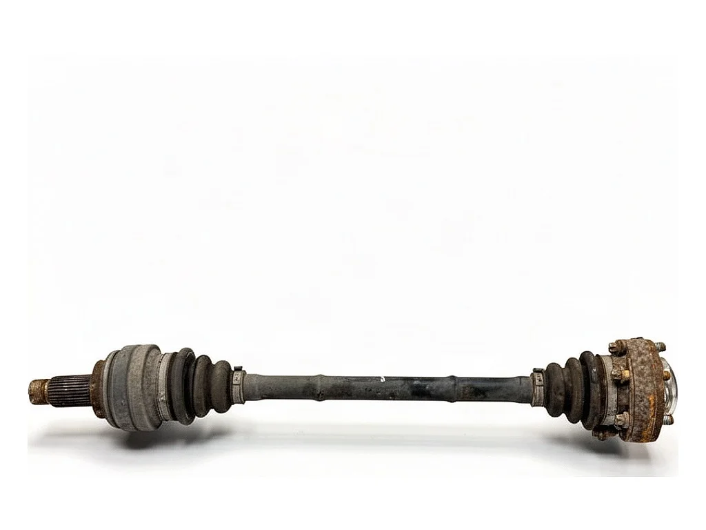 Vetoakseli vasen taka BMW E84 4608777