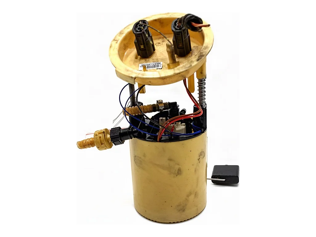 Polttoainepumppu BMW E84 2.0 143KM 09-15
