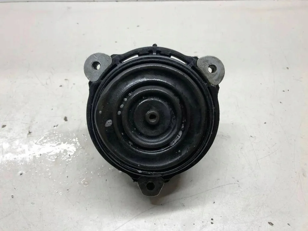 BMW Motorfäste Vänster 6860471