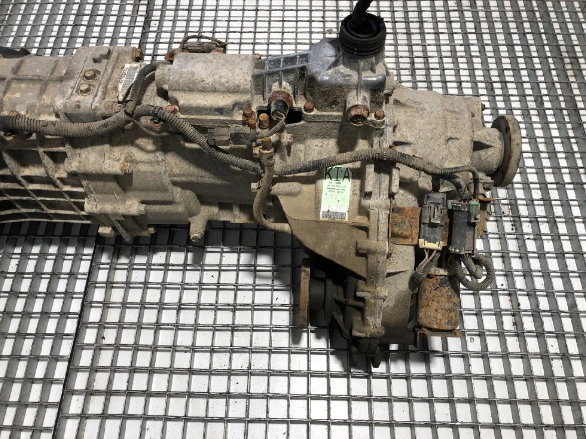 Getriebe Untersetzungsgetriebe Kia Sorento 2.5 170PS image 7