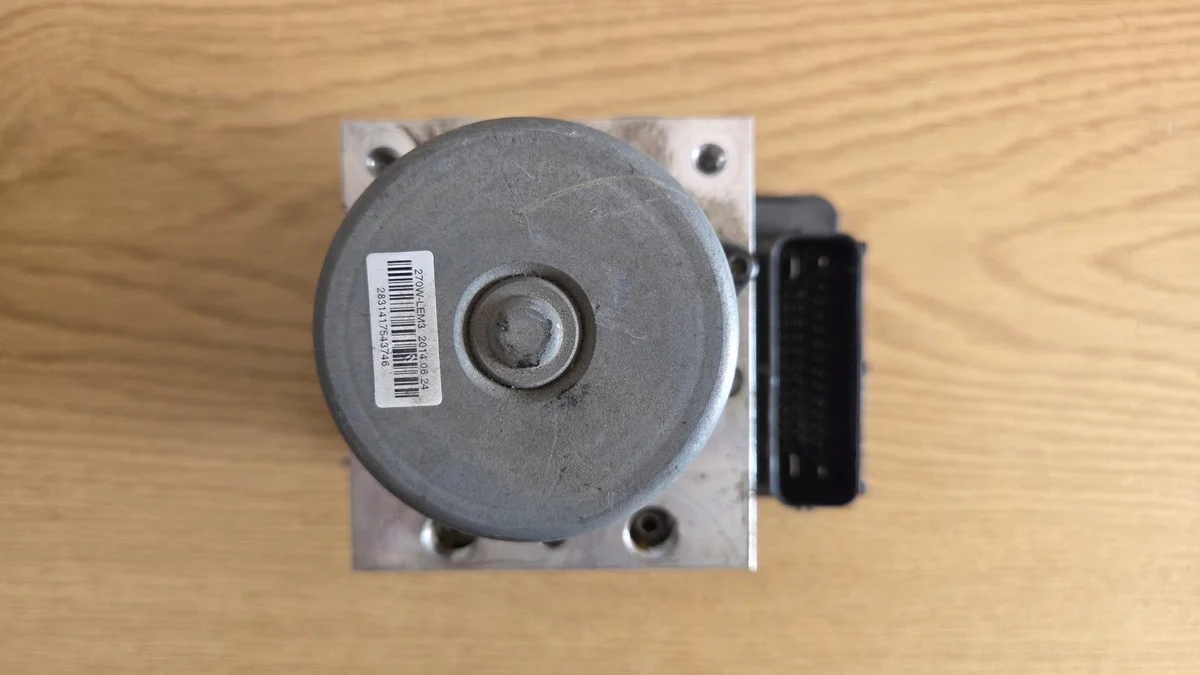 ABS-pump Opel Mokka 94786559 image 3