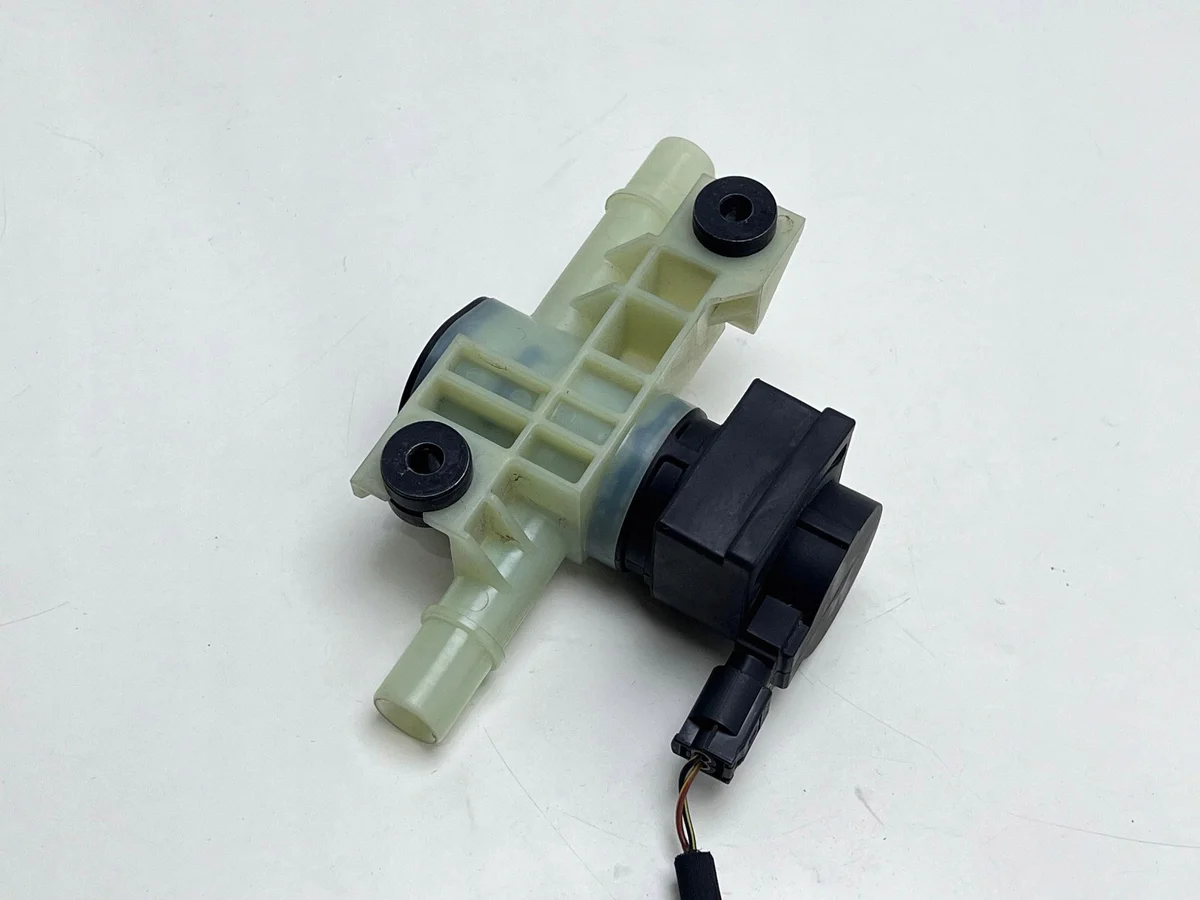 Régulateur de pression carburant Cupra 5QF201549B image 7