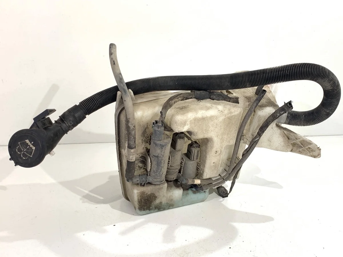 Washer Fluid Reservoir BMW E61 04-10 Used