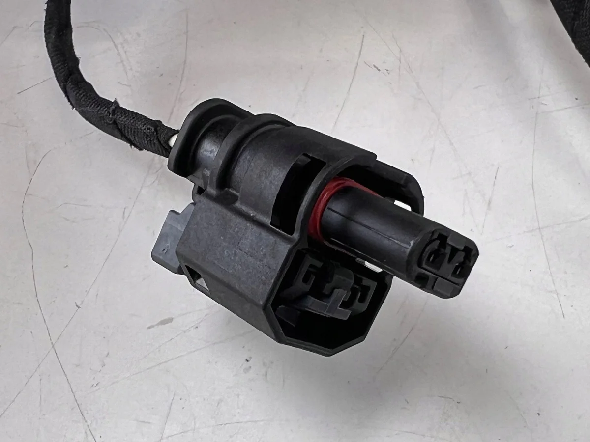 Mini Injector Wiring Harness 8678963 image 9