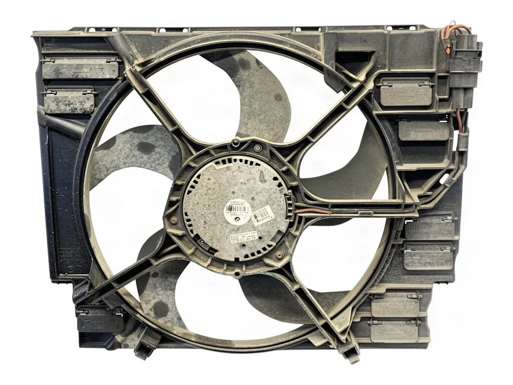 Ventilador Radiador BMW E61 2.0 177KM Usado