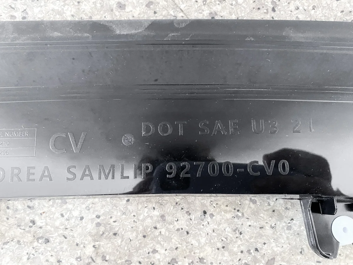 Luz de Freio Kia EV6 2021-> 92700-CV0 image 3