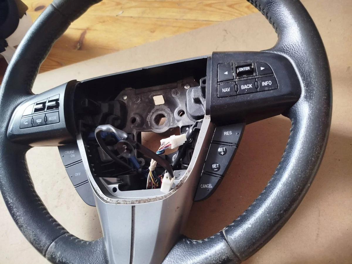Volant Mazda 3 II CVQ11755 image 4