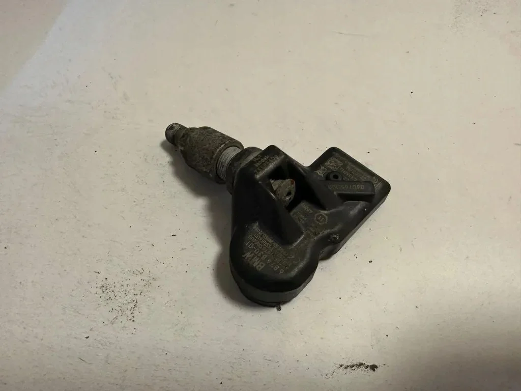 Däcktryckssensor BMW 5 (F10) 6874830