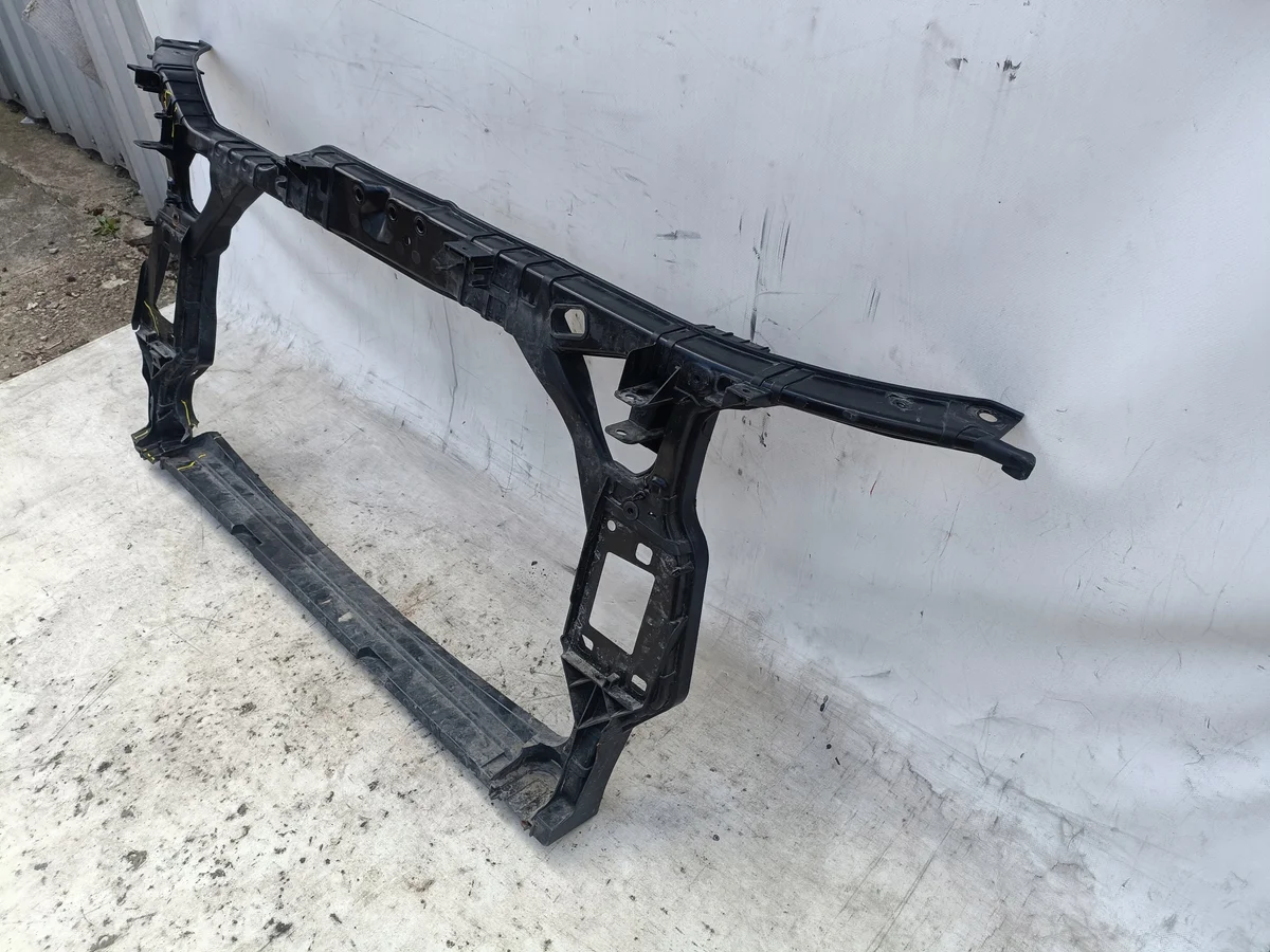 Audi A4 B8 A5 8F0 Verstärkung Frontträger 8F0805594 image 3