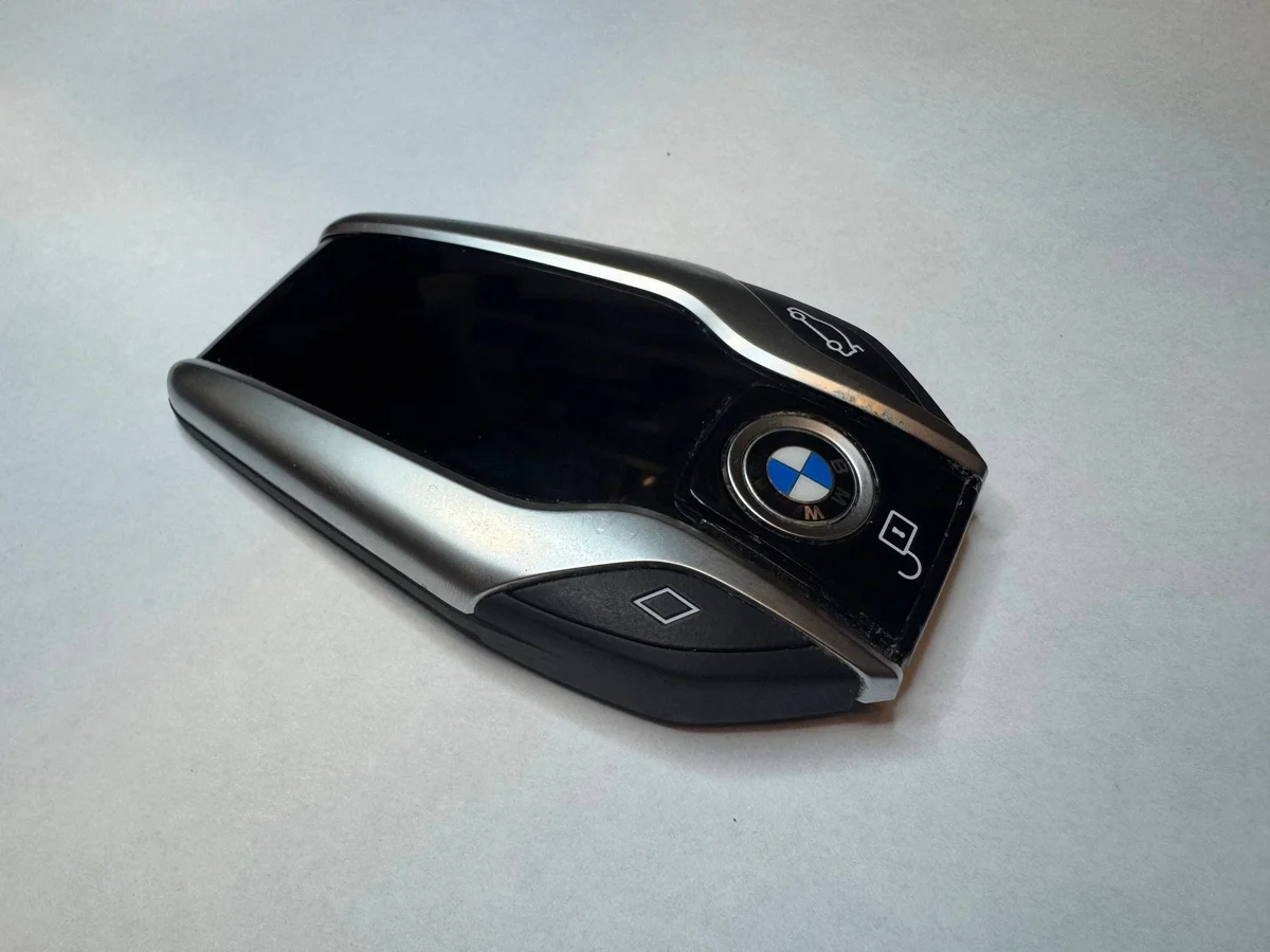 Chave/Cartão BMW 5 G30 G31 G38 9858013