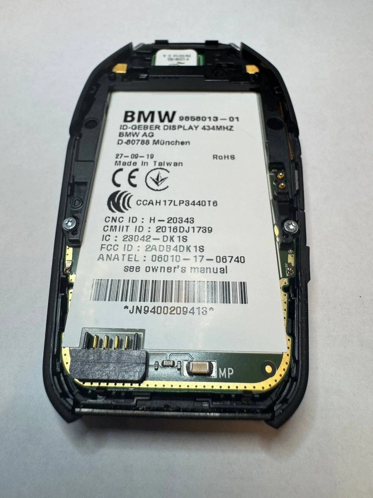 BMW 5 G30 G31 G38 Key Card 9858013