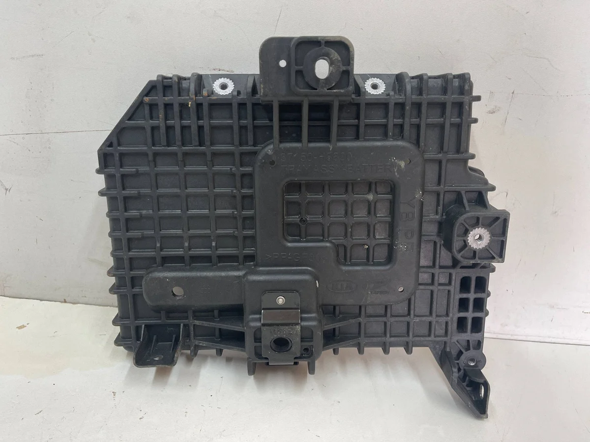 Kia Rio IV Battery Tray Used 37150-H8800
