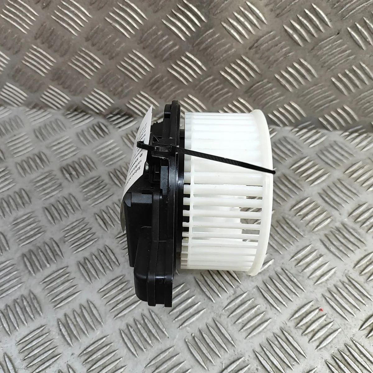 Atuador Aquecedor VW Touareg RH444001 image 4